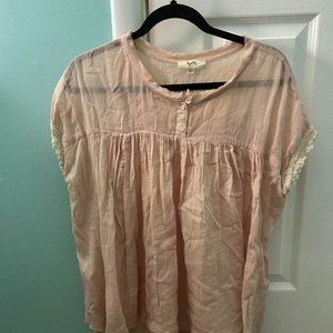 Light pink flowy short sleeve shirt